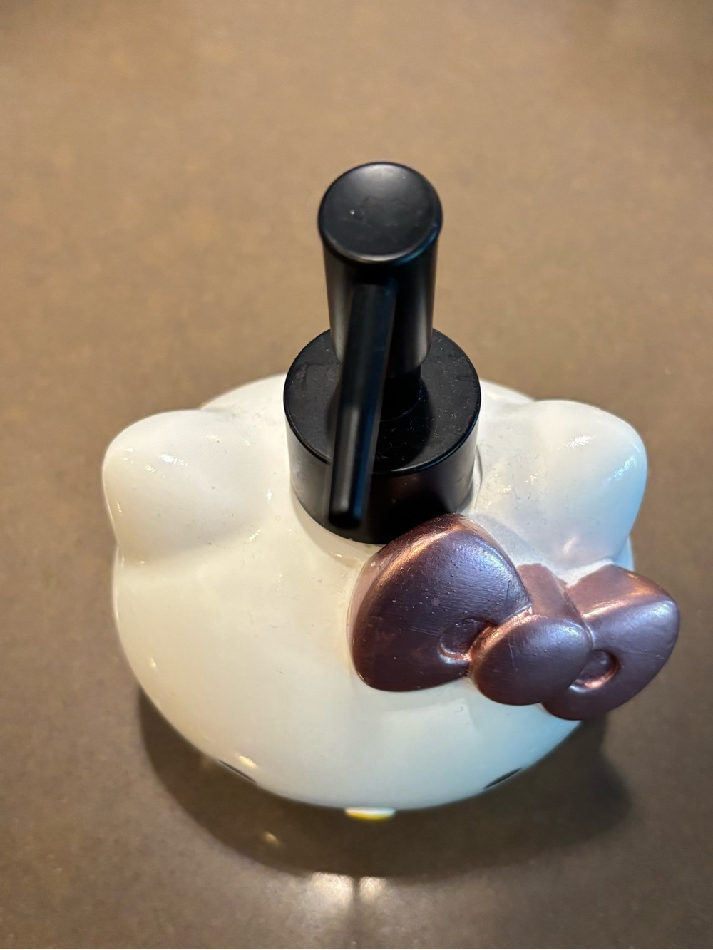 Hello Kitty Soap Dispenser - Picture 2 of 2